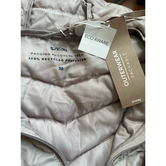 NWT Women's Sinsay Outerwear Collection Cream Zip Up Puffer Hooded Jacket Size M - Picture 6 of 7